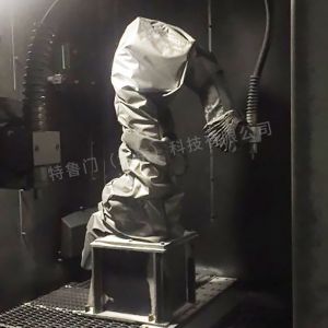 安川MH24喷砂机器人防护服