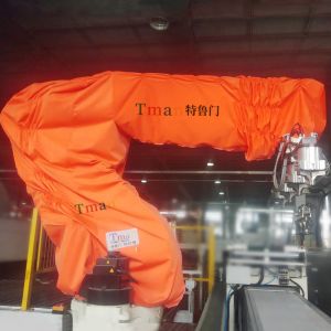 川崎CP180L码垛机器人防尘防护服的作用