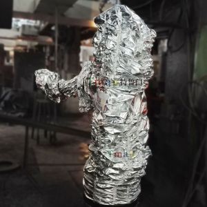 机器人阻燃防护服在热处理生产线的应用及作用