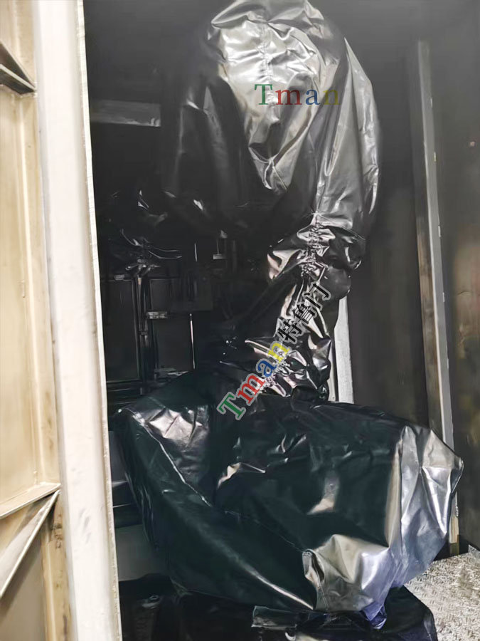ABB IRB6640机器人高压清洗防护服