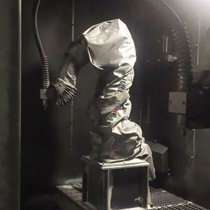 喷丸机器人防护服可以为客户解决哪些痛点?