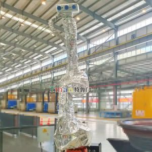 重工锻造必备：耐高温机器人防护服